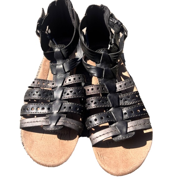 earth origins harlin gladiator sandal